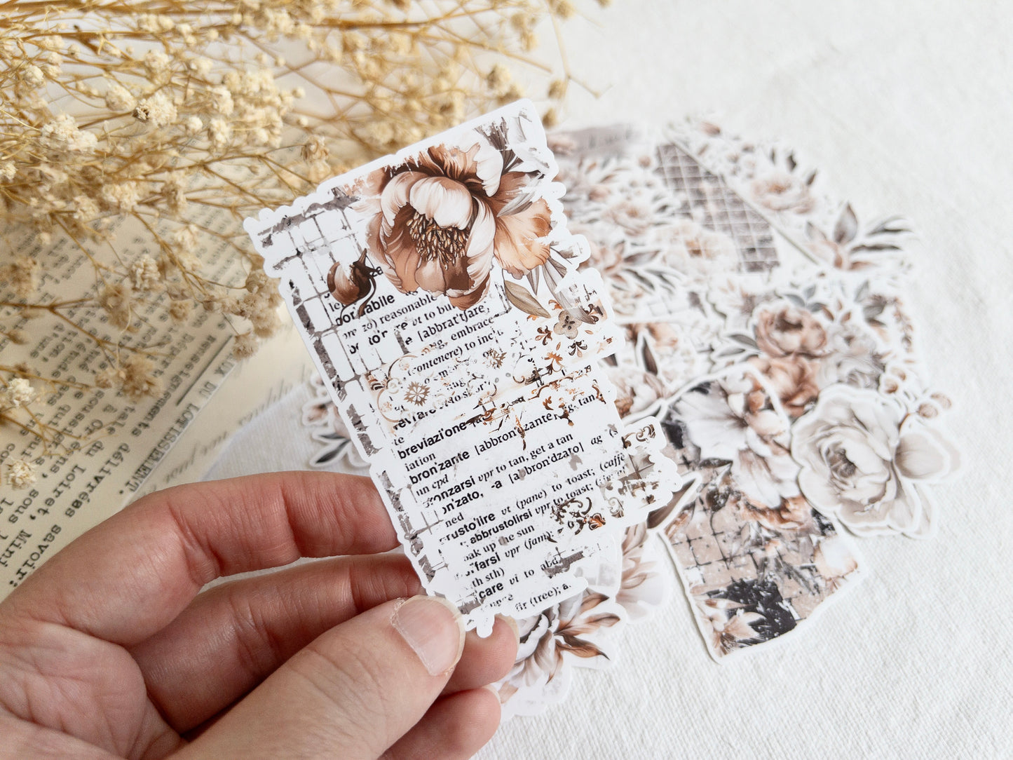 Deco sticker flakes: Amantea collection (Set of 18)