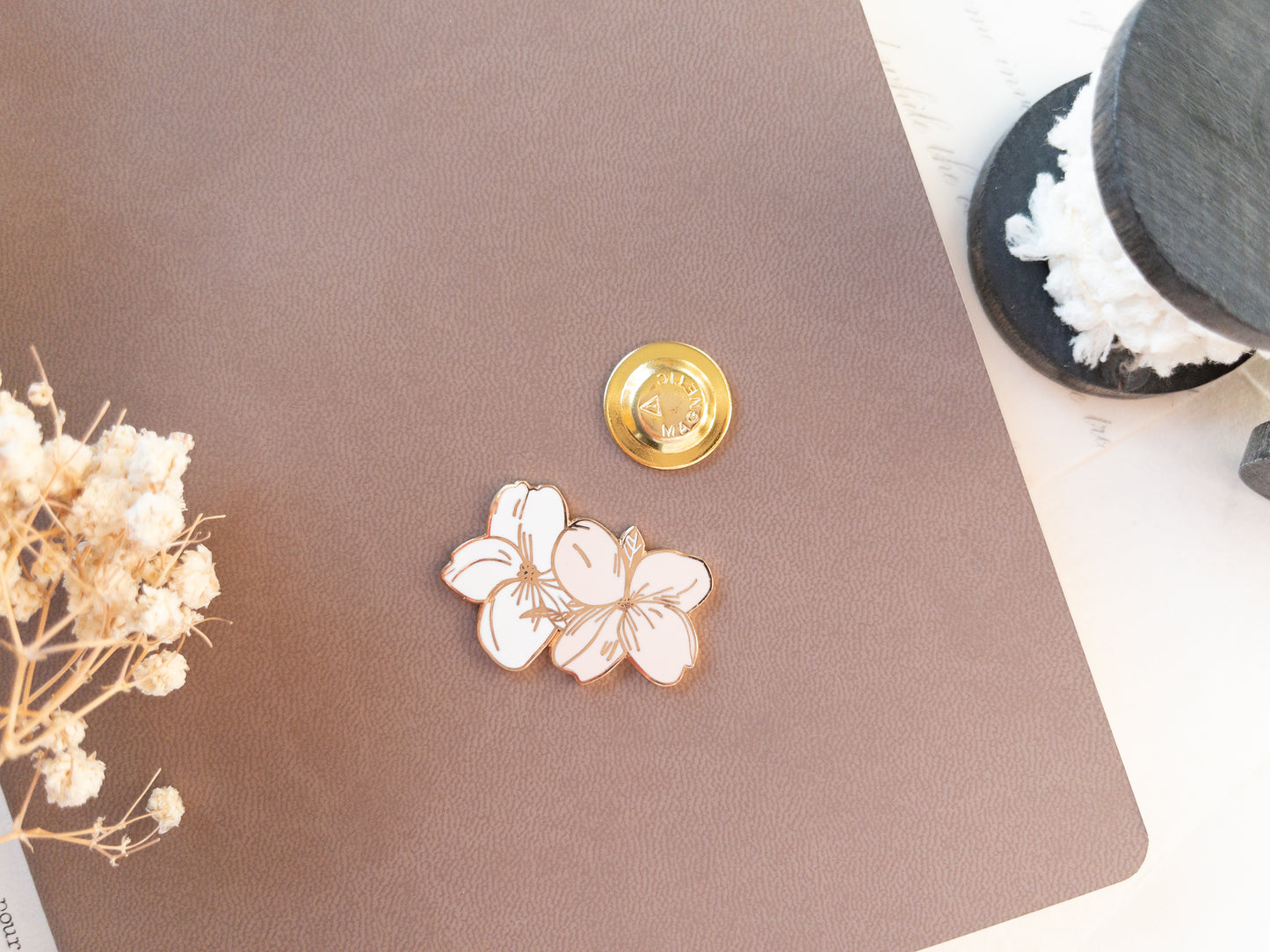 Floral magnetic charm