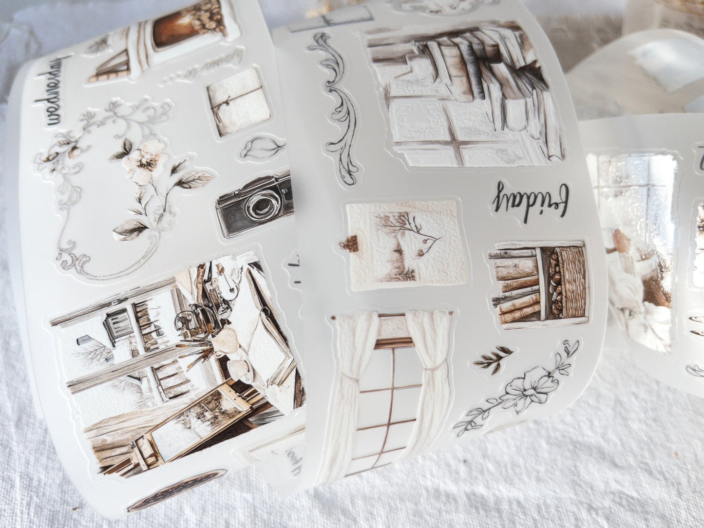 Pre-cut PET tape: Homebody collection