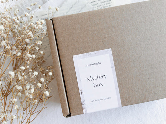 Mystery box: Advent calendar extras (2025)