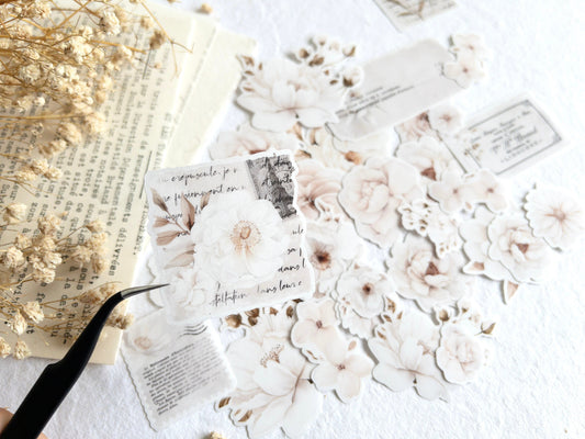 Floral sticker flakes: White blooms collection (Set of 30)
