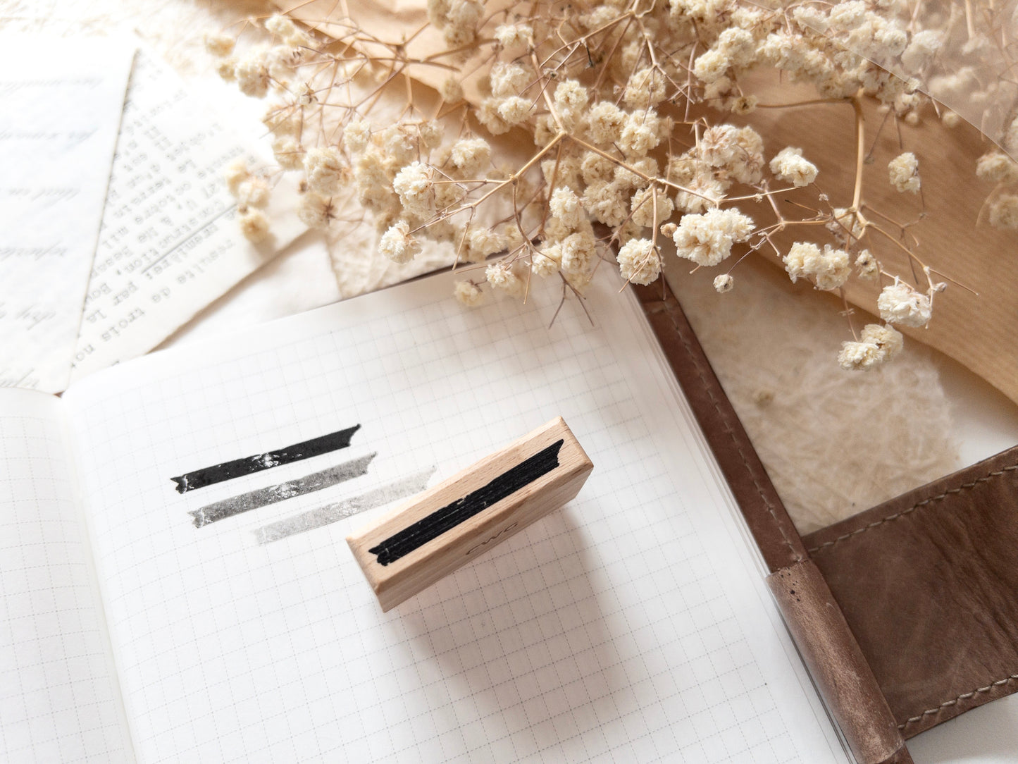 Rubber stamp: Old paper strip (French romance collection)