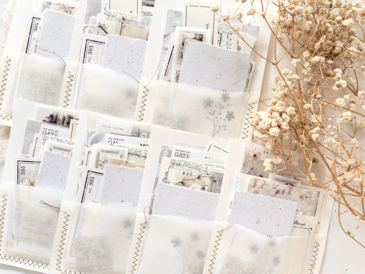 Ephemera pocket (20+ pieces)