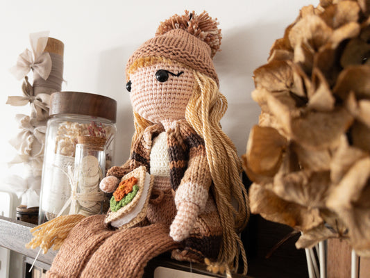 The journaling doll: Handcrafted crochet doll