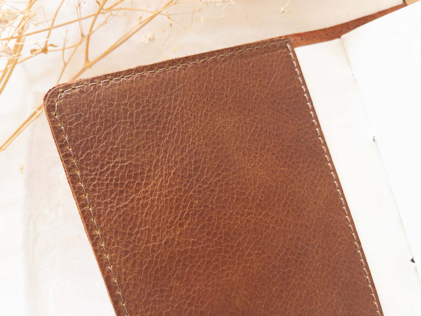 Leather cover with 2 handmade paper insert (B6)
