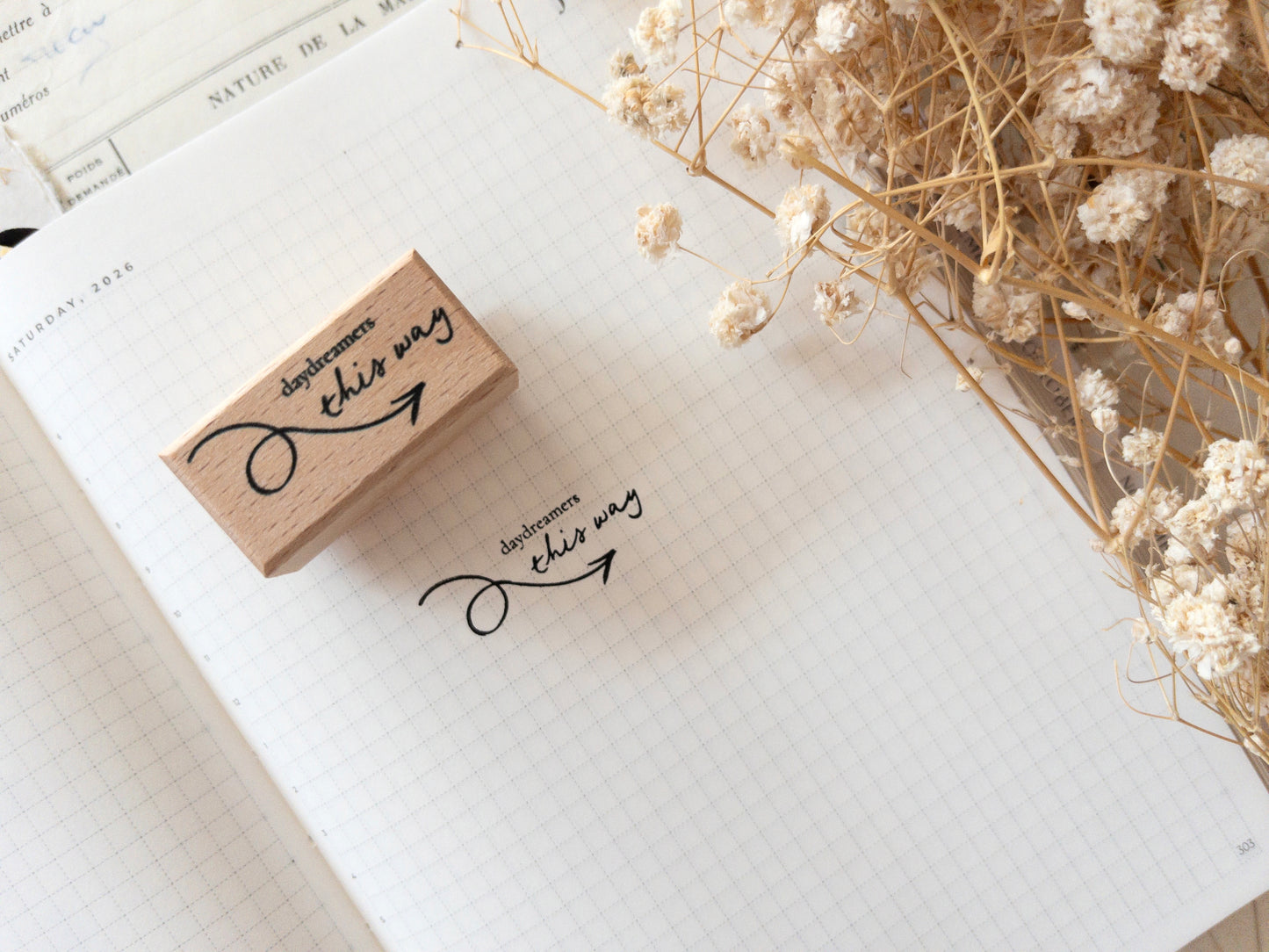 Rubber stamp: Daydreamers this way