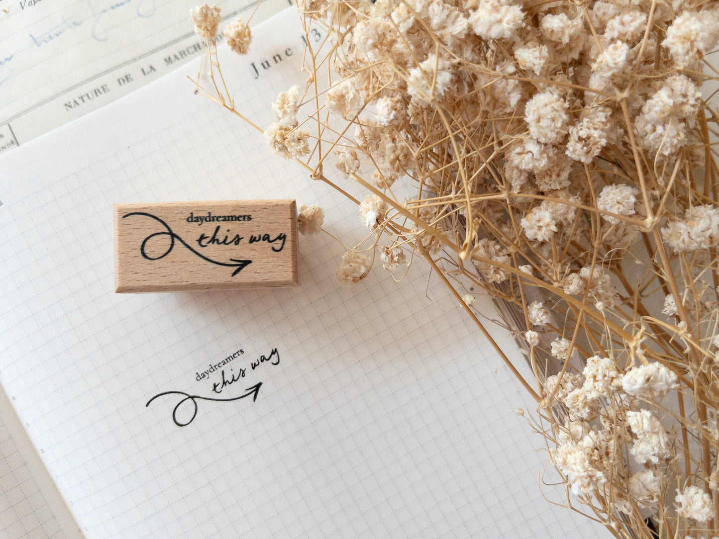 Rubber stamp: Daydreamers this way